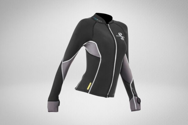 Scubapro women's EverFlex neoprene jacket in black and grey with a full front zip