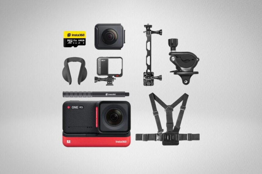 Insta360 One RS Twin Edition Kit Contents Insta360 One RS Twin Edition kit with both lens modules, memory card, selfie stick, mounts and chest harness