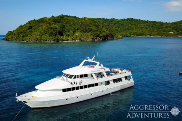 Roatan Aggressor liveaboard overview