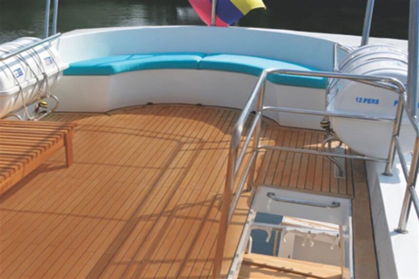 curved teal cushioned bench seating on the Nortada's rear deck