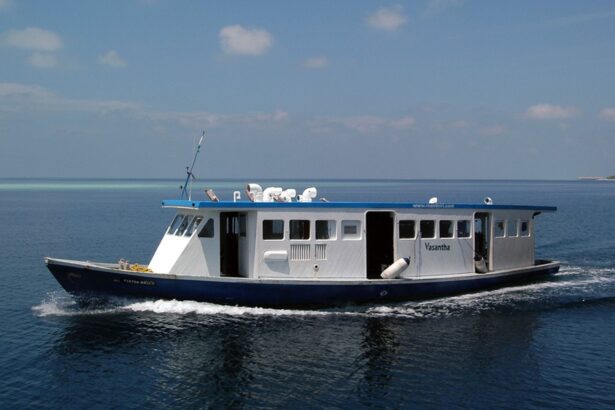Vasantha dive dhoni tender used by the Manthiri liveaboard