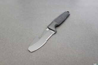 Benchmade H2O fixed blade dive knife with black grippy handle and partly serrated blunt tip blade