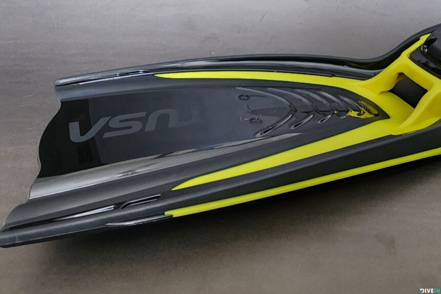 Top surface of the TUSA Hyflex Switch blade with its yellow side rails and moulded TUSA logo
