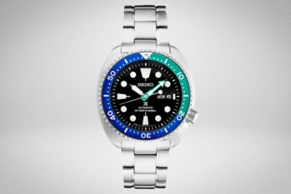 Seiko SRPJ35 Tropical Special automatic diver with black dial and split blue and green bezel