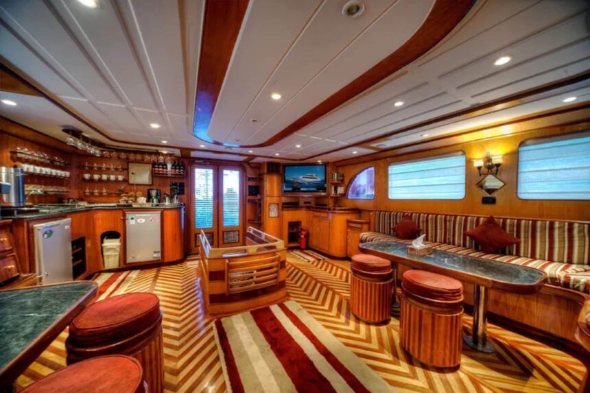 Drinks station with beverage dispensers in the galley aboard the Golden Dolphin I liveaboard