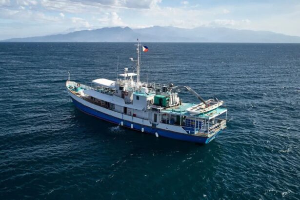 M/Y Resolute liveaboard dive boat viewed from the side at sea