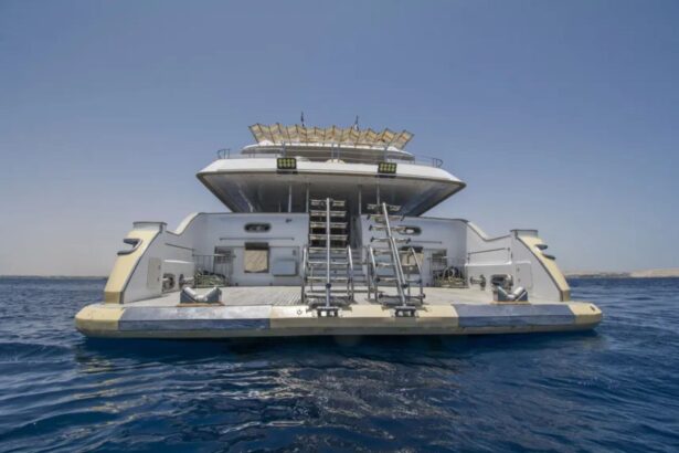 Rear view of the Golden Dolphin IV liveaboard at sea