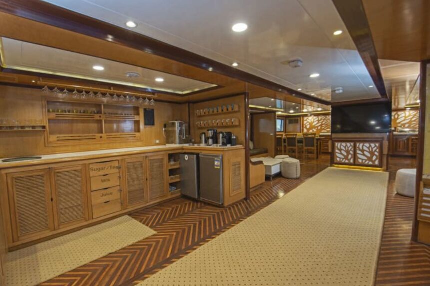 Onboard lounge and bar area aboard the Golden Dolphin II liveaboard