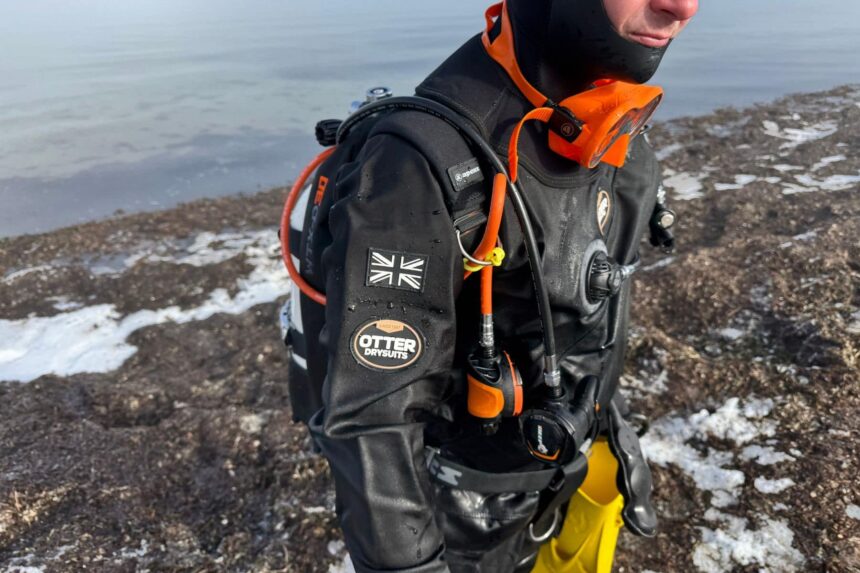 Otter Britannic Mk2 Shoulder Badges Otter Drysuits shoulder badge and Union Jack patch on the black Britannic Mk2 Telescopic suit