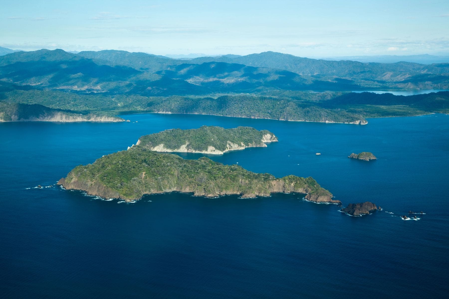 Diving Costa Rica's Central Pacific reefs