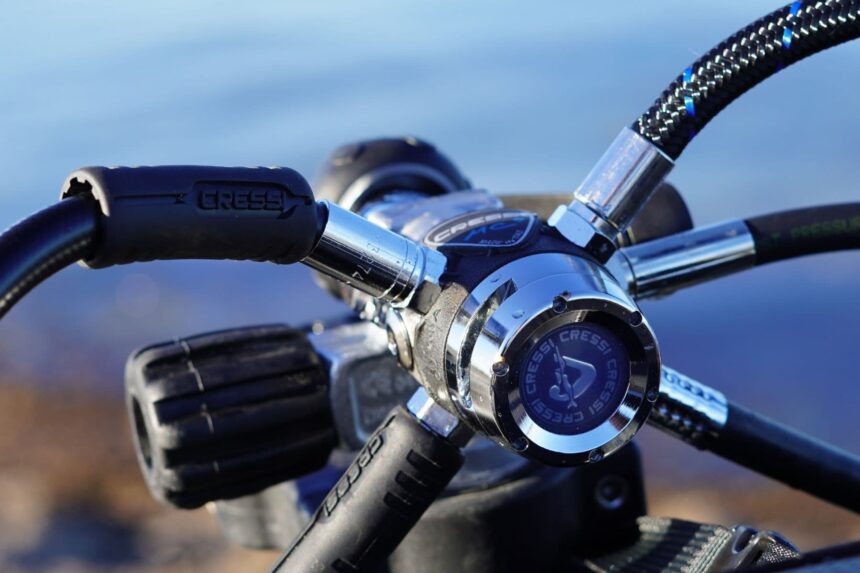 Cressi Mc9‑sc Compact Pro Close Up The MC9 has a clean and crisp finish.
