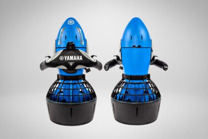 Yamaha RDS250 underwater sea scooter shown front and rear with its caged propeller and twin grips