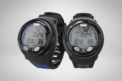 Two Aqua Lung i300C dive computers, one with blue strap accents, both showing 72 ft