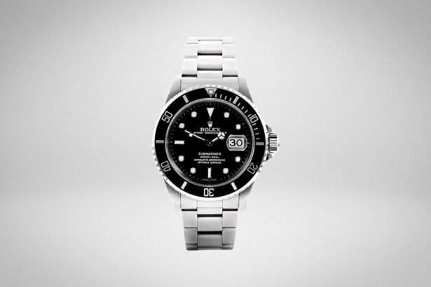 Rolex Submariner with black dial, black bezel and a stainless steel Oyster bracelet