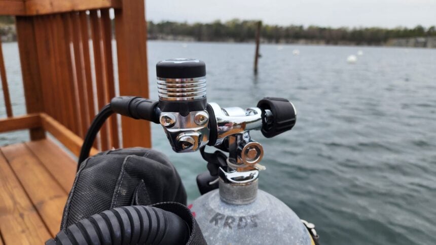 Aqualung Leg3nd Elite first stage on a tank valve with its ports and hose routing in view