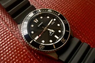 Casio MDV106 Duro dive watch with black bezel and dial resting on its original black resin band